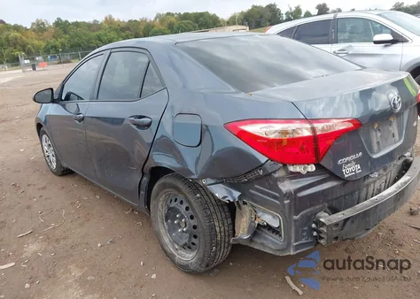 2019 Toyota Corolla Le z USA, uszkodzony, nr VIN 2T1BURHE9KC210347